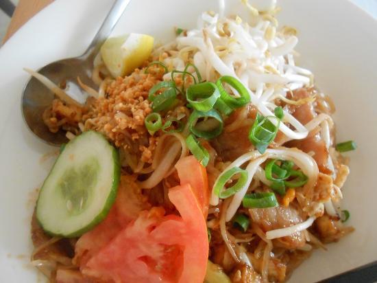 Lucky Buddha Thai Restaurant